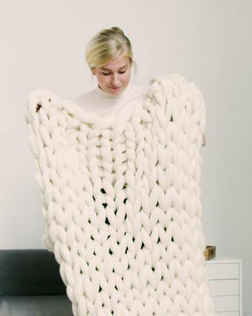 Couverture en tricot géant
