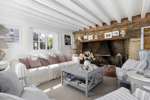 Cabaña con techo de paja en venta en Warwickshire