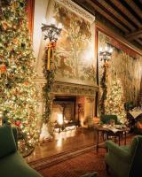 Besuchen Sie die Weihnachtsdekorationen von The Biltmore Estate