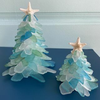 Маленькая морская стеклянная рождественская елка