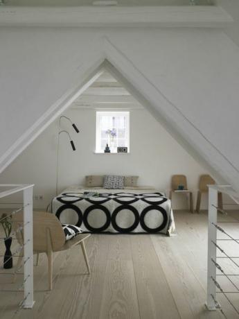 Soba, namještaj, nekretnine, dizajn interijera, strop, potkrovlje, pod, stol, kuća, krevet, 