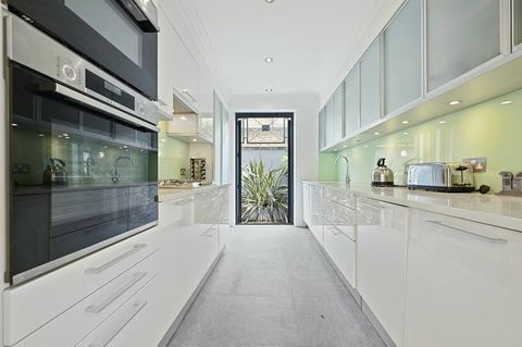 smal huis in Londen met veel licht te koop