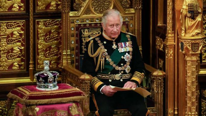 forhåndsvisning for Alt å vite om kong Charles IIIs kroning