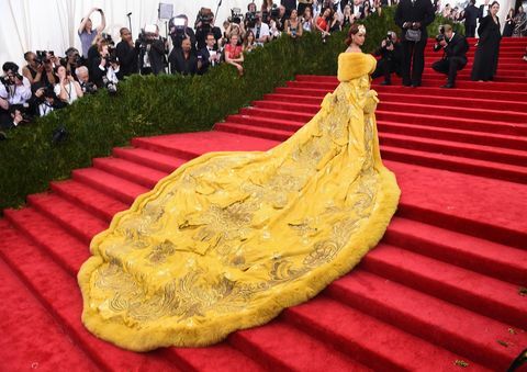 Suknia balowa Rihanna Met 2015