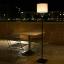 Costco vend une lampe de terrasse extérieure 3-en-1 résistante aux intempéries