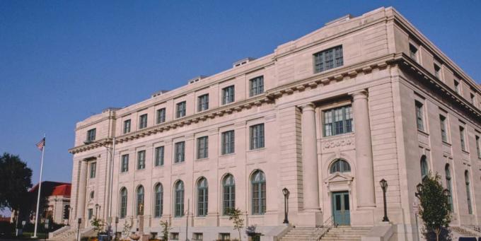 Jaren negentig Federaal gebouw van de Verenigde Staten en Amerikaans gerechtsgebouw, groothoek, V Street, Danville, Illinois 1993