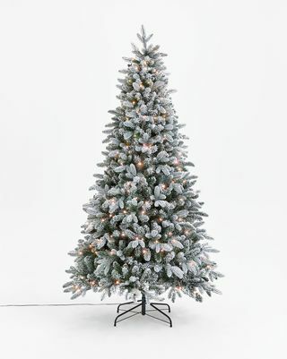 Zasněžený smrkový vánoční strom, 7 stop