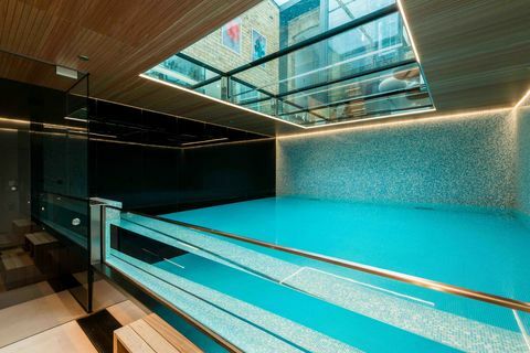 Piscina Infinity House, Sotheby's