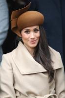 Wie viel hat Meghan Markles Weihnachtsoutfit gekostet? Meghan Markles erstes königliches Weihnachtsfest