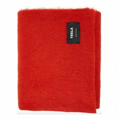 ผ้าห่มผ้าขนแกะสีแดง tekla