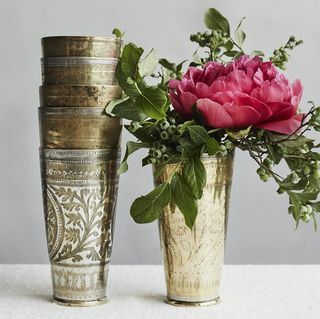 Antikk vase i messing