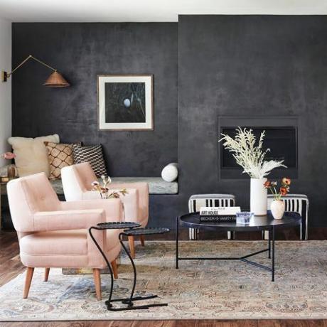 obývací pokoj s texturou barvy