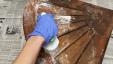 Jak czyścić meble z drewna tekowego