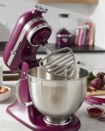 kitchenaid mixer kitchenaid Standmixer in Rot, Kitchenaids Farbe des Jahres 2022